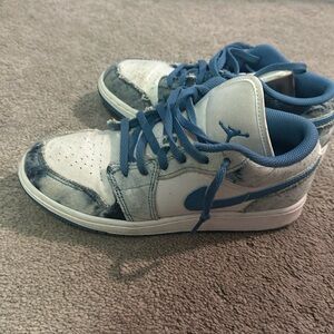 Jordan denim low